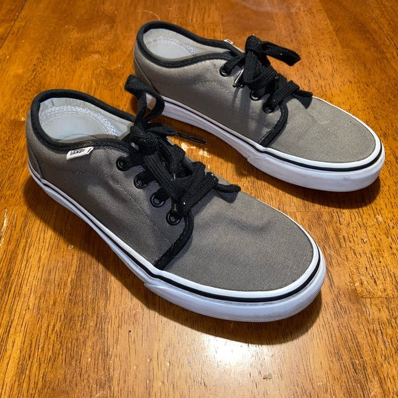 Vans Era Sneakers - Picture 1 of 7